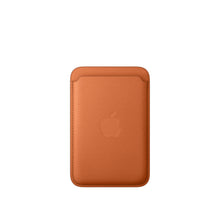 iphone-finewoven-wallet-with-magsafe--fox-orange_MGH64