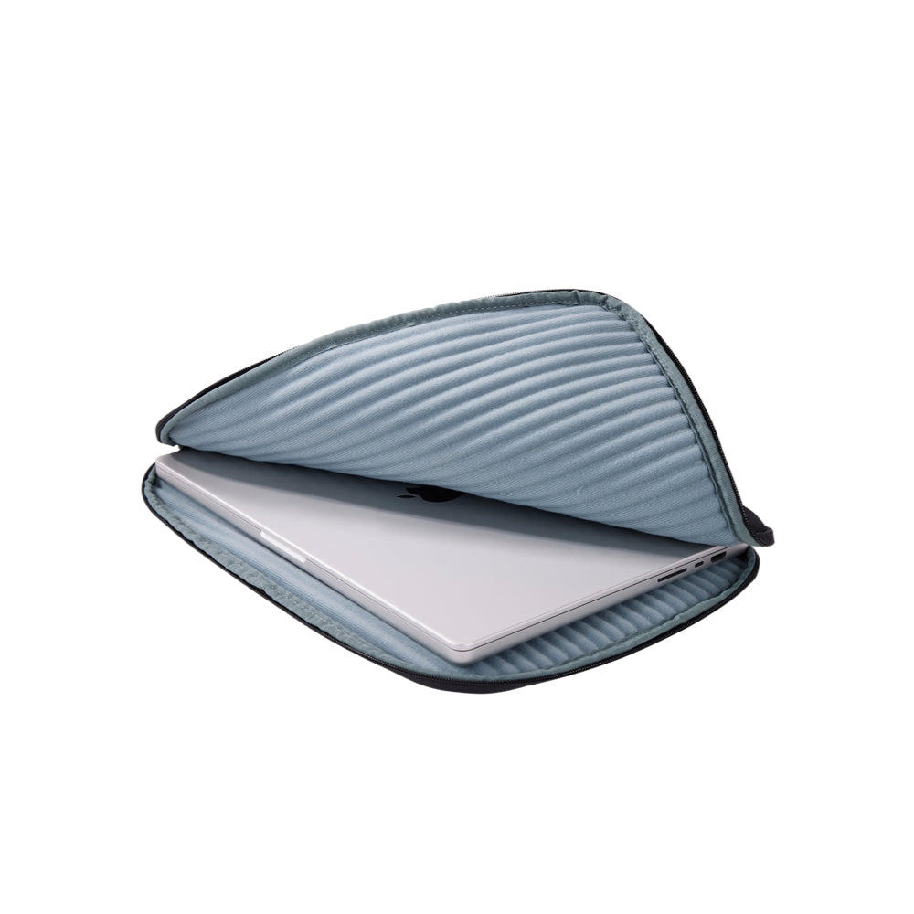 Thule Subterra 2 MacBook Sleeve 16